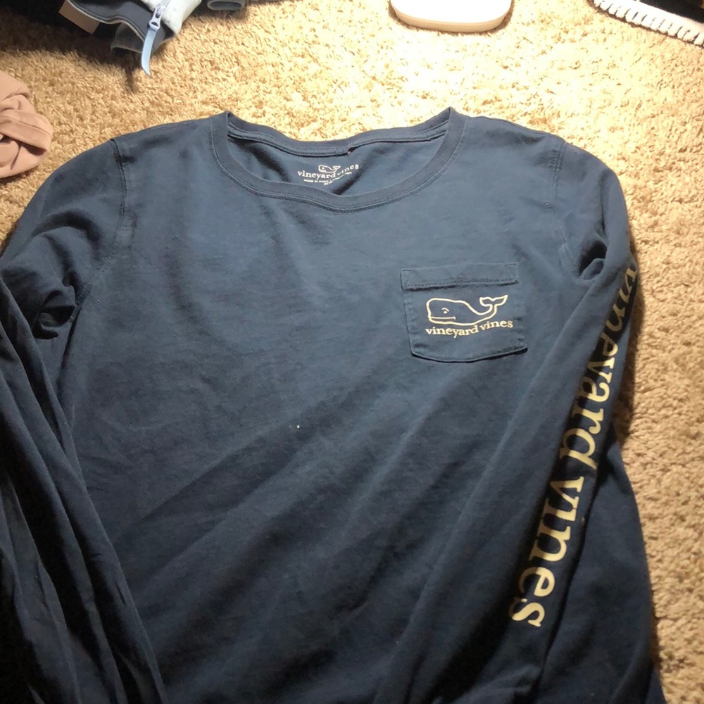 Vineyard vines long sleeve shirt